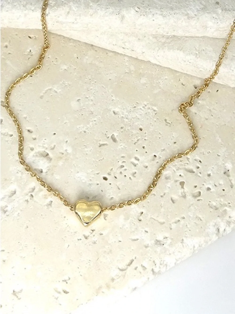 Boutique Style Dainty Tiny Heart 14k Gold Plated Necklace 🔆